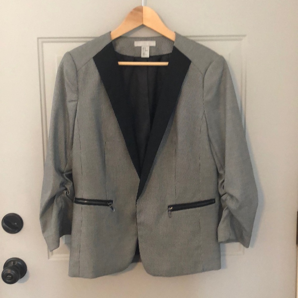 H&M Women's Gray Tuxedo Blazer 12